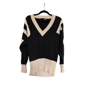Love Moschino Women's V-Neck Black Pullover Sweater Size M
